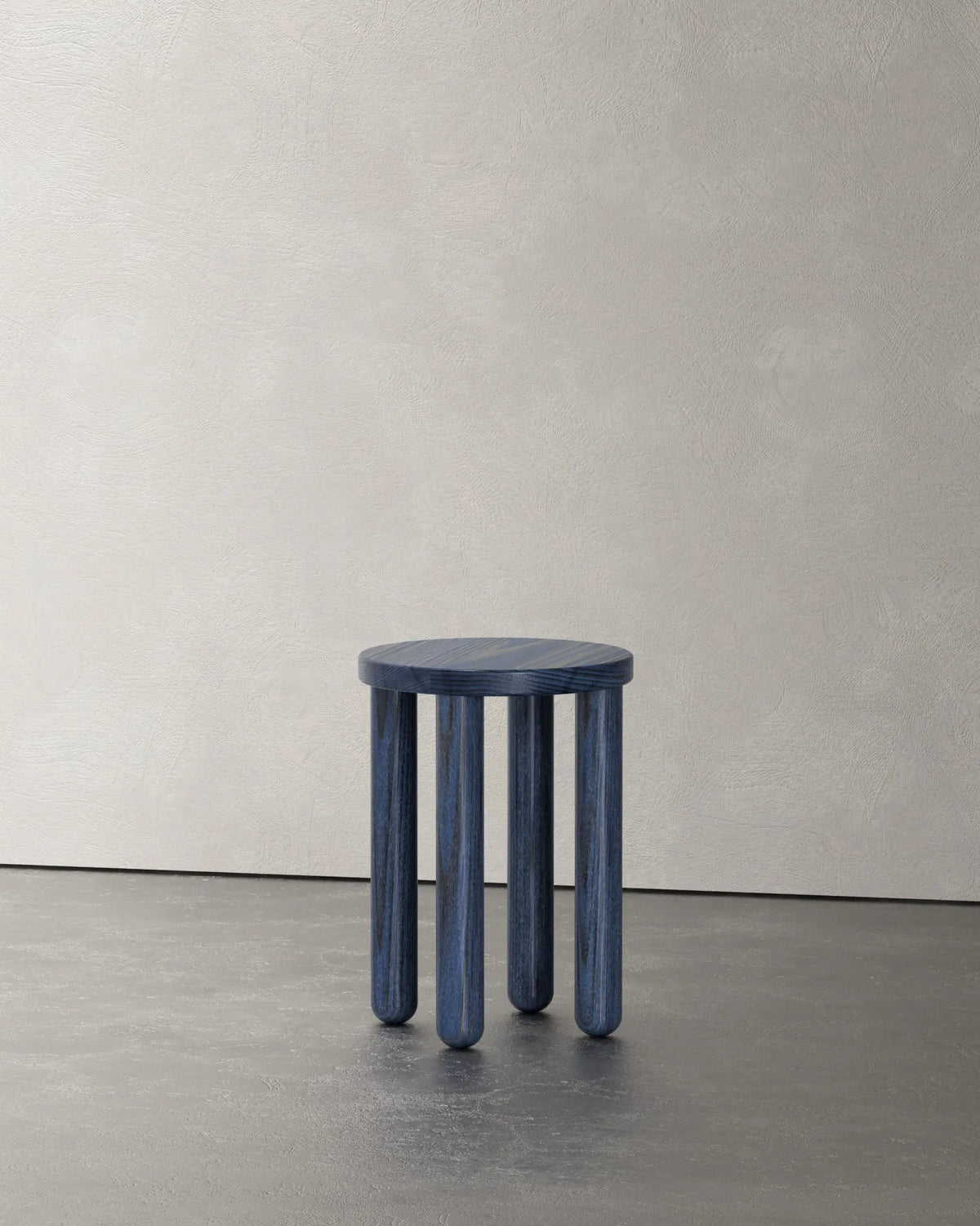 Layout Round Stool